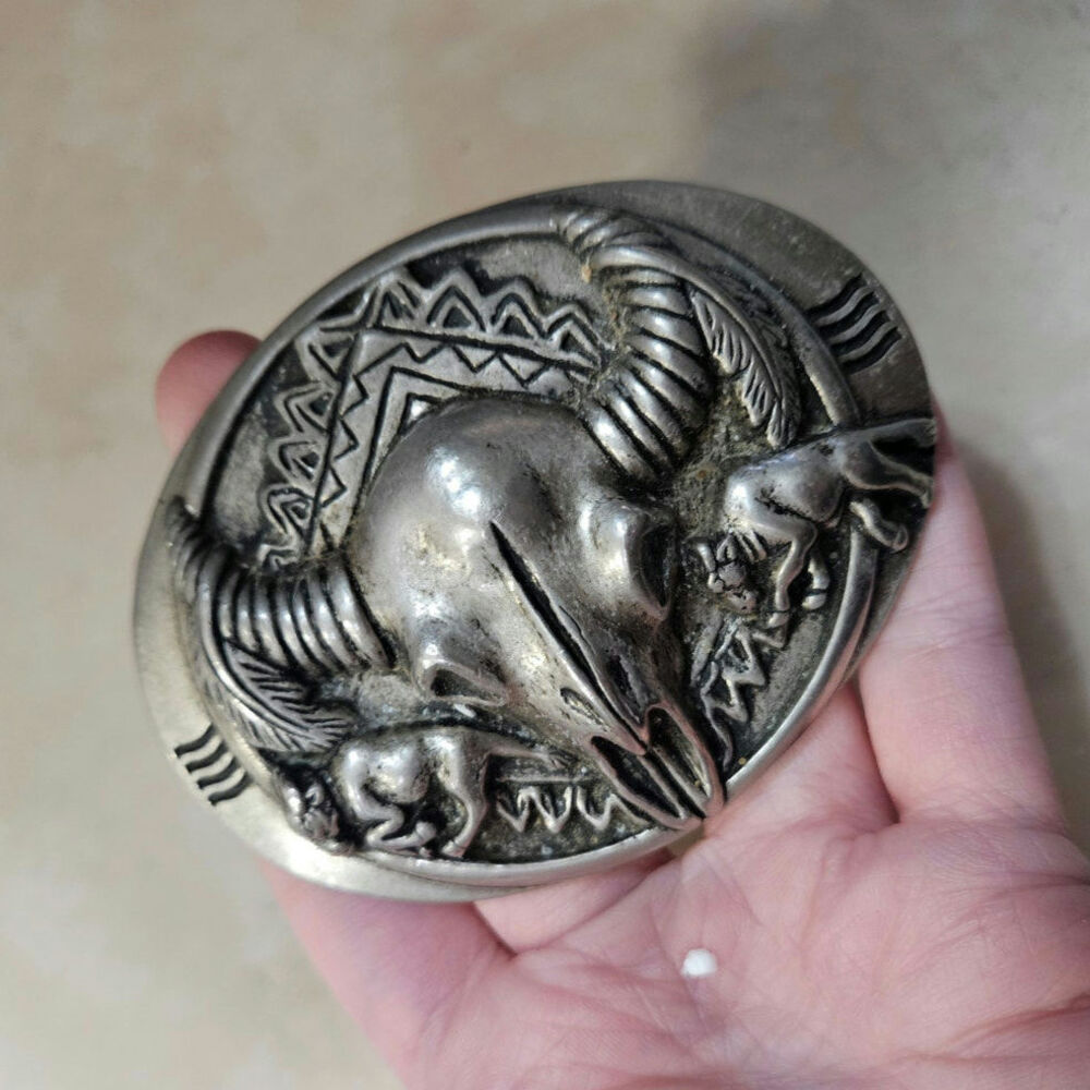 ❤️‍ VINTAGE Silver-Tone Buckle with Horned Skull Design ~ Western Casual Unique